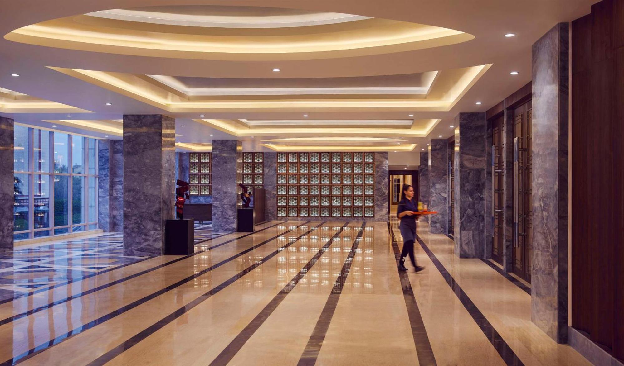 Hyatt Centric Janakpuri New Delhi Hotel Exterior foto